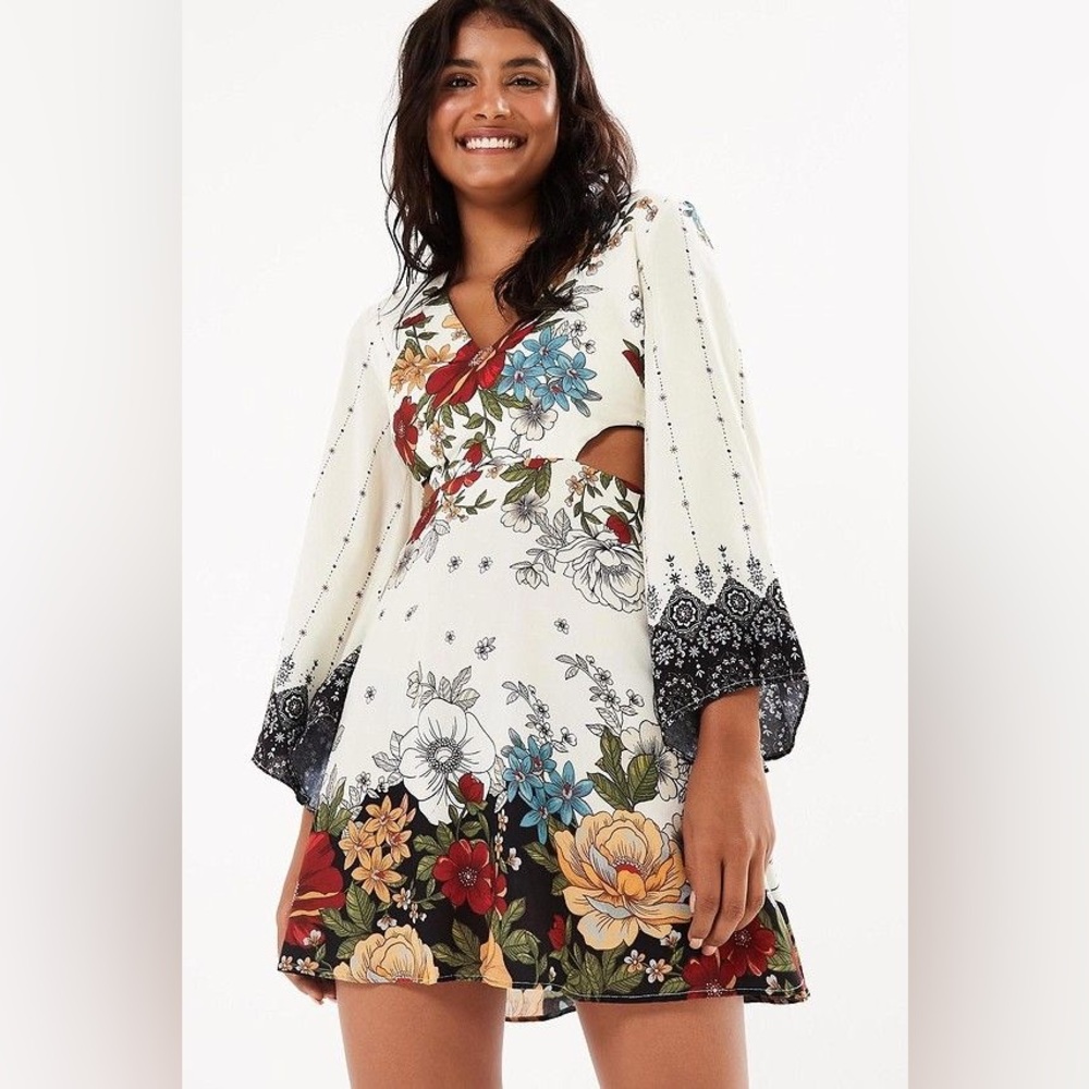 [SOLD] FARM Rio Santarem Dress - Size XS